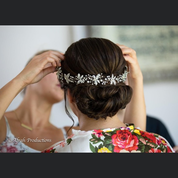 Bridal head piece main image 4